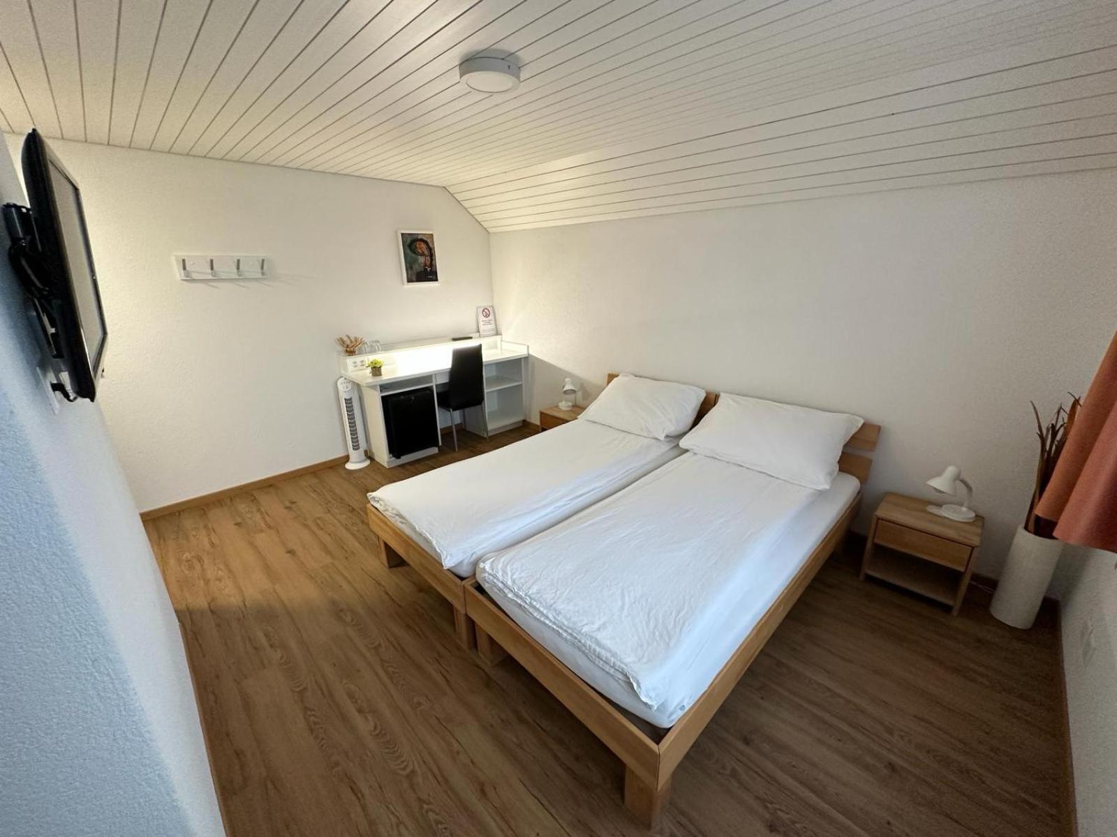 Landgasthof Zum Zimmermann Jona - Rapperswil Luaran gambar